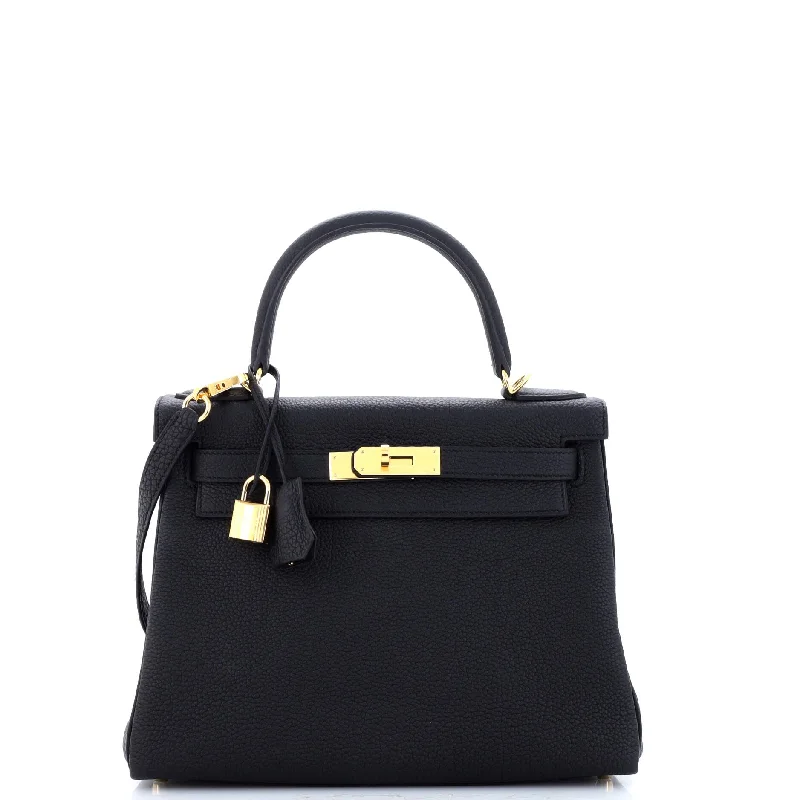 Kelly Handbag Noir Togo with Gold Hardware 28