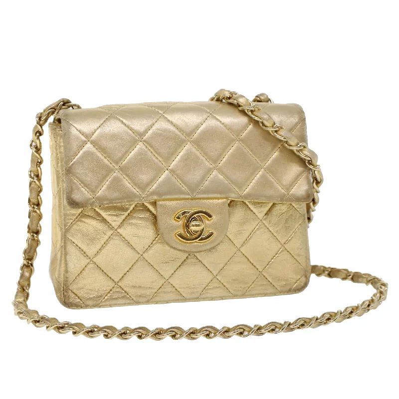 CHANEL Matelasse Turn Lock Chain Shoulder Bag Lamb Skin Gold CC  53752A